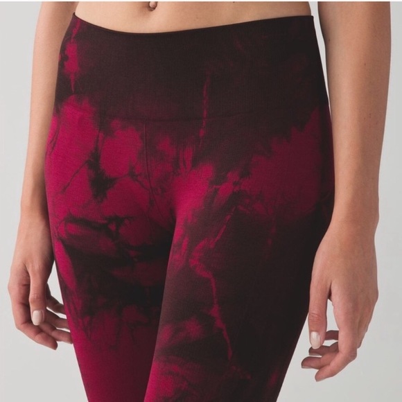 Lululemon In The Flow Crop Tye Dye Leggings - Picture 4 of 14